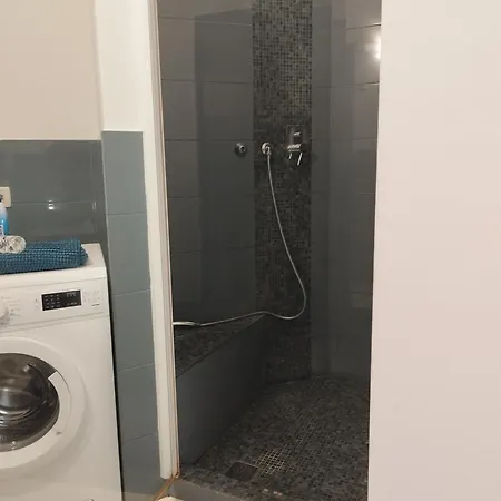 Centre, Living In Lame * Μπολόνια