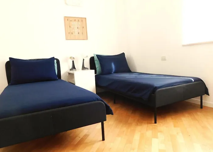 아파트 Centre, Living In Lame *