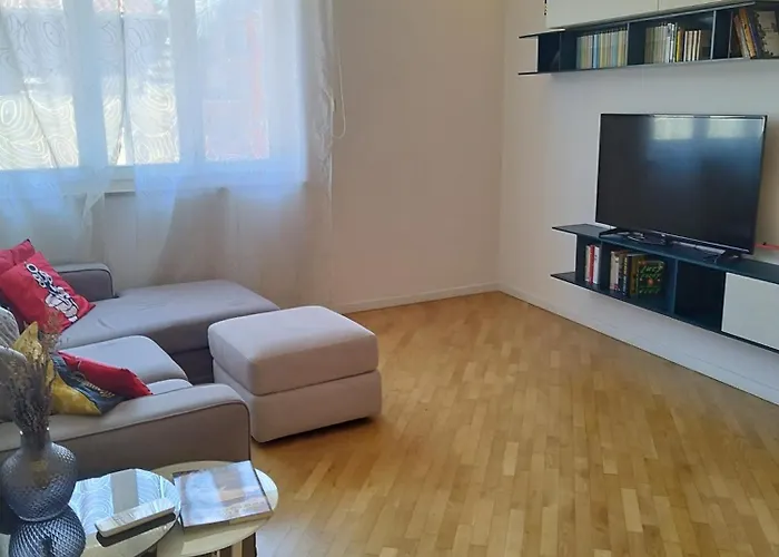 Centre, Living In Lame 볼로냐